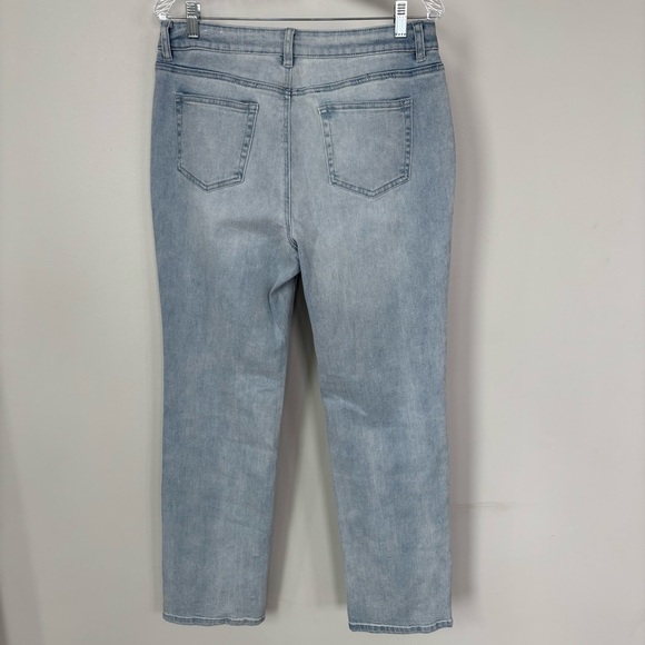 J. McLaughlin Light Wash Straight Leg Jeans Size 10 - Picture 3 of 7